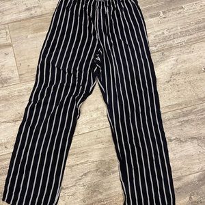 brandy pants💙🤍